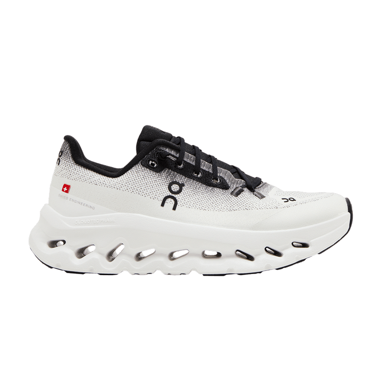 ON Wmns Cloudtilt 'Black Ivory'