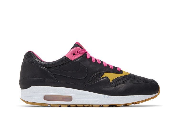 Kid Robot x Nike Air Max 1