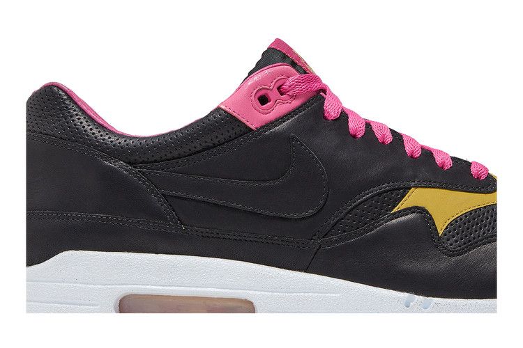 Kid Robot x Nike Air Max 1