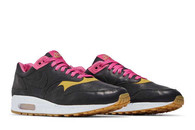 Kid Robot x Nike Air Max 1