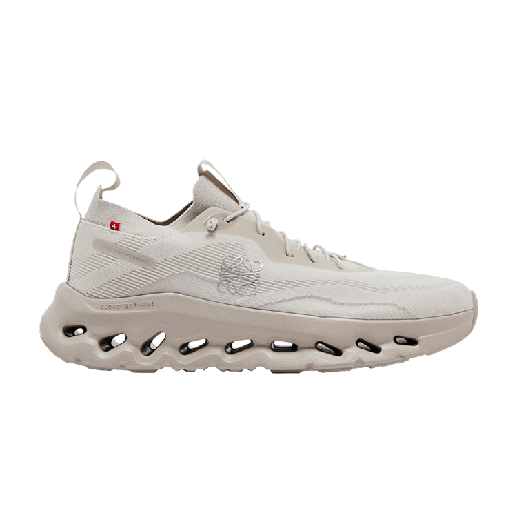 Loewe x ON Wmns Cloudtilt 'Sand' — Sand (3WD30310554)