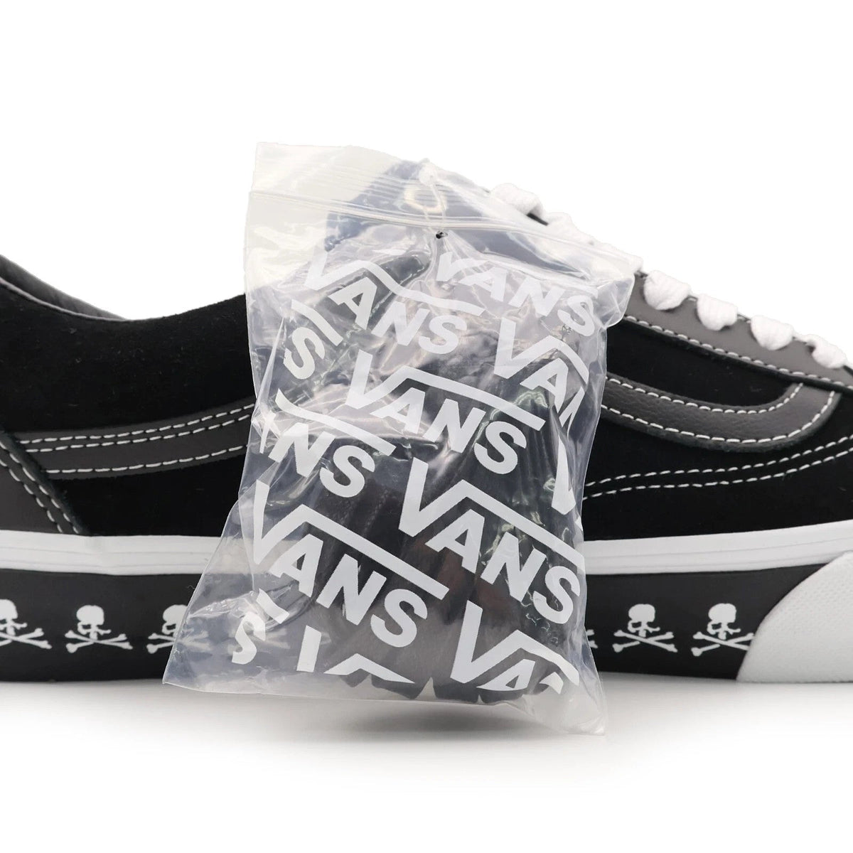 VN0A4BVFBLK1 MASTERMIND WORLD Ã Vault by Vans Old Skool VLT LX
