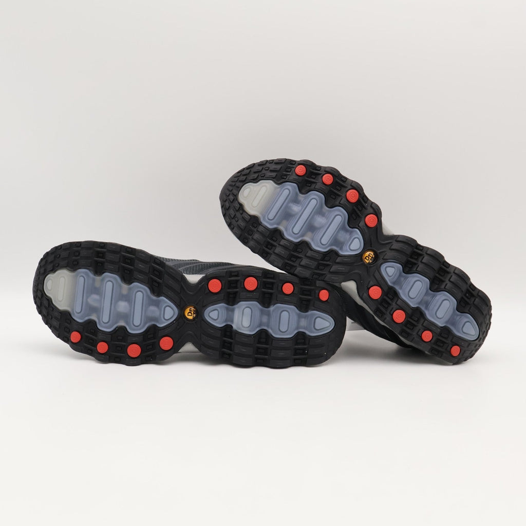 IH2140-001 PSG Ã Nike Air Max DN8 Black White (Men's)