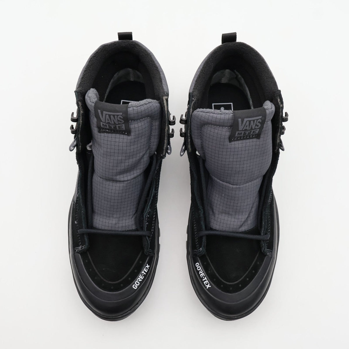 VN000DARBKA Vans Sk8-Hi GORE-TEX Insulated Black Black (Men's)