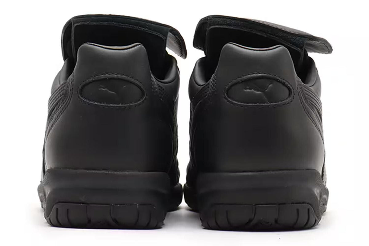 404083-01 Lack of Guidance Ã Puma King Indoor Triple Black (Men's)