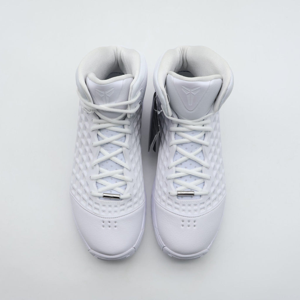 HM4351-100 Nike Kobe 3 Protro Halo (Men's)