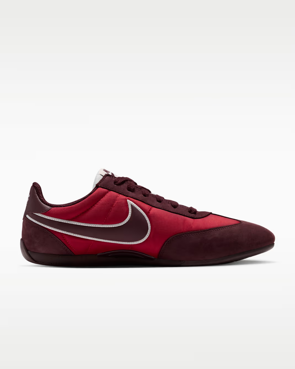 IV5668-600 Nike Sprint Sister "Mystic Dates/Tough Red" (Women's)