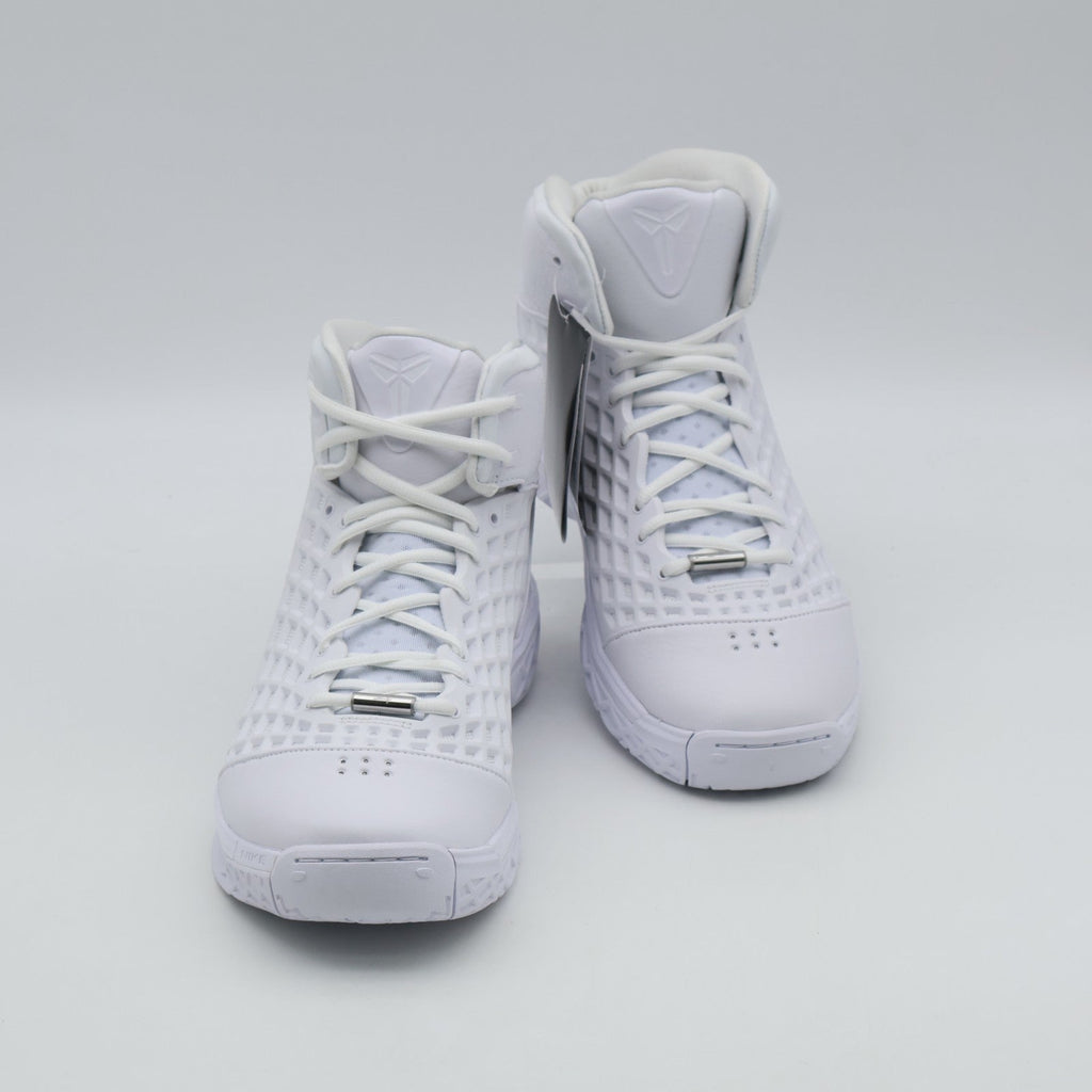 HM4351-100 Nike Kobe 3 Protro Halo (Men's)