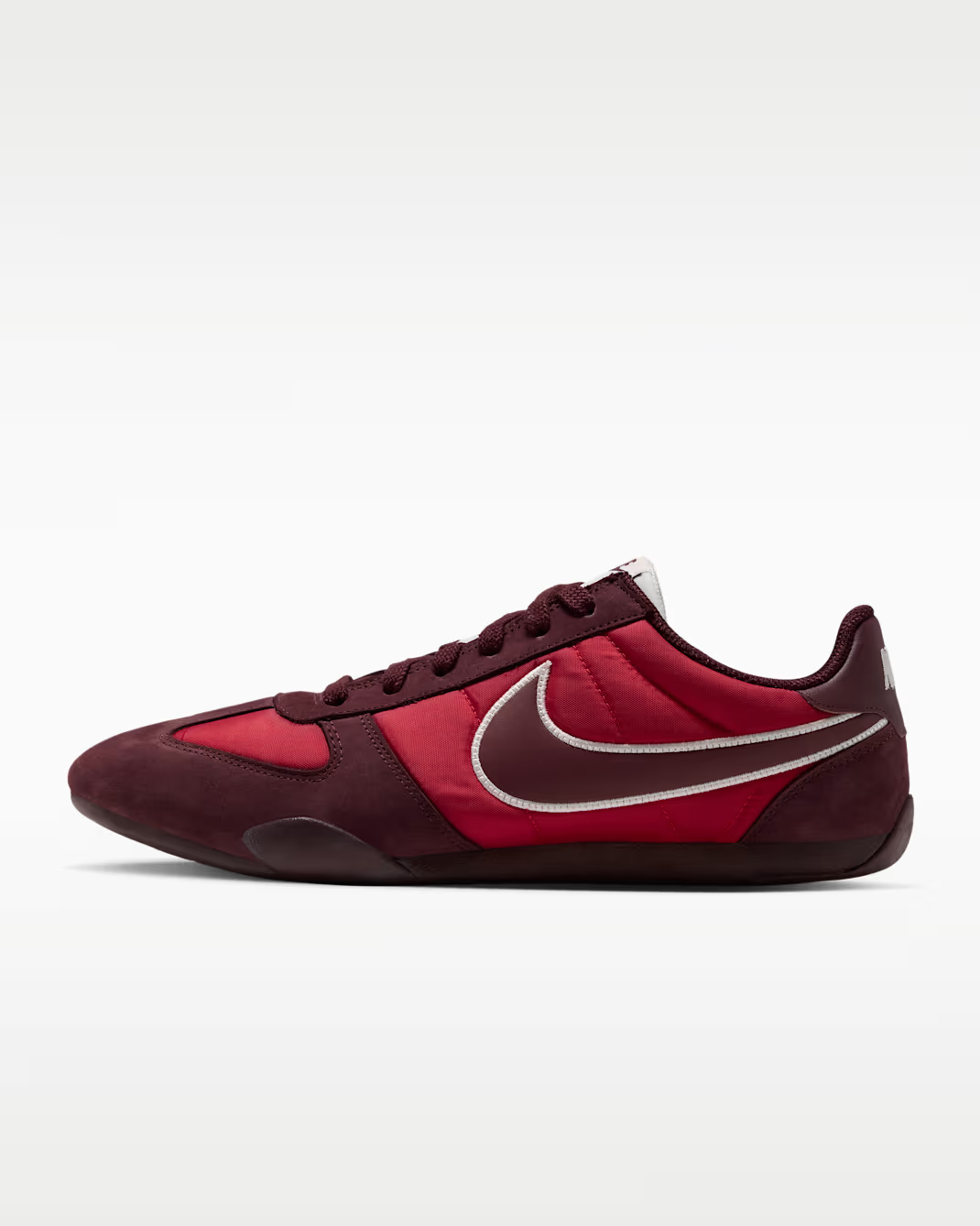 IV5668-600 Nike Sprint Sister "Mystic Dates/Tough Red" (Women's)