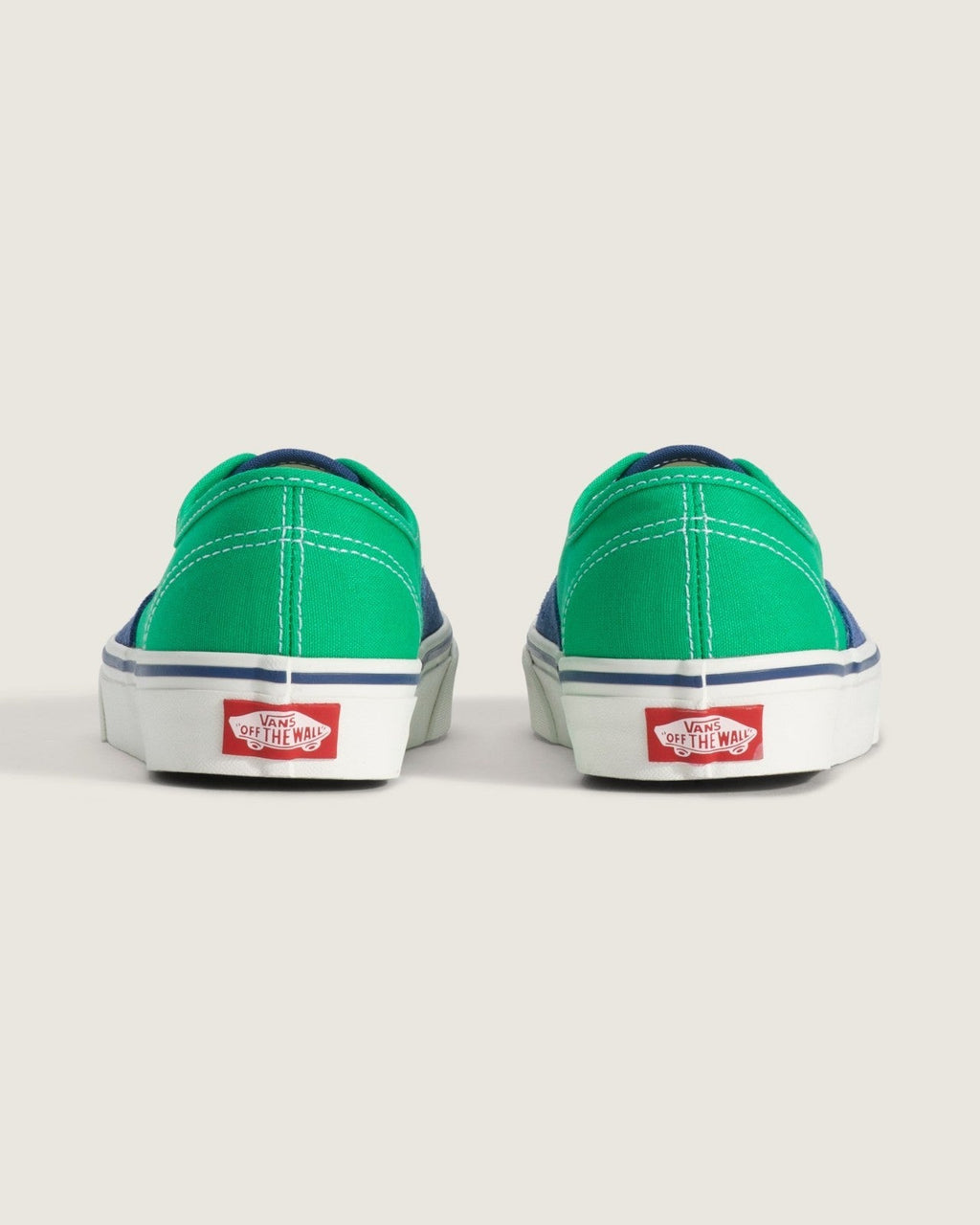 VN000EHHNVY Vans Authentic "Navy"
