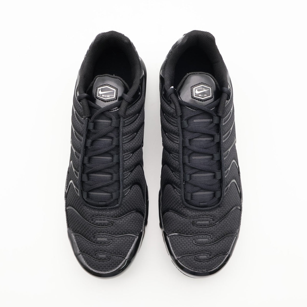 604133-050 Nike Air Max Plus Triple Black (Men's)