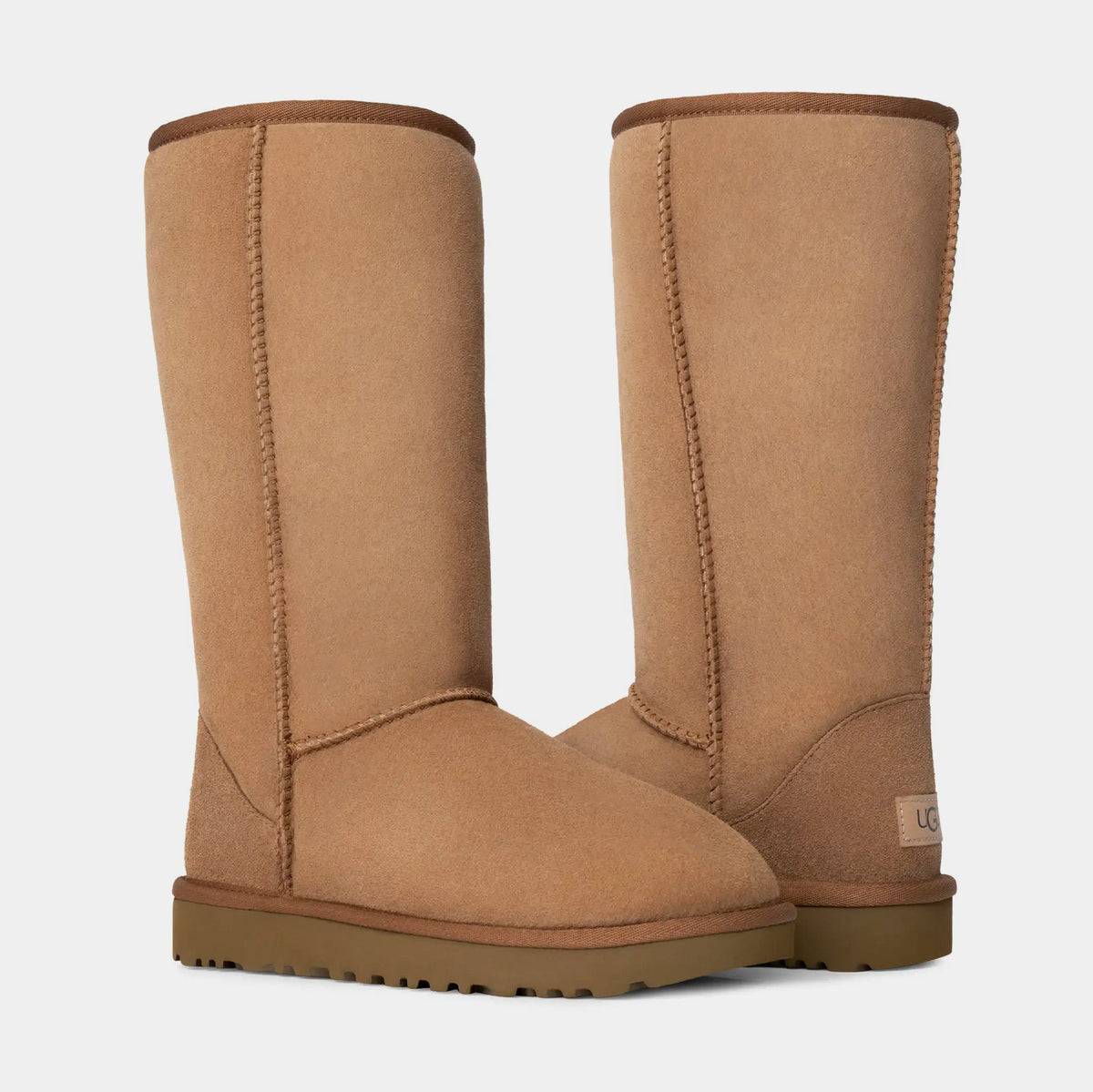 Classic Tall II Womens Boots (Chestnut)