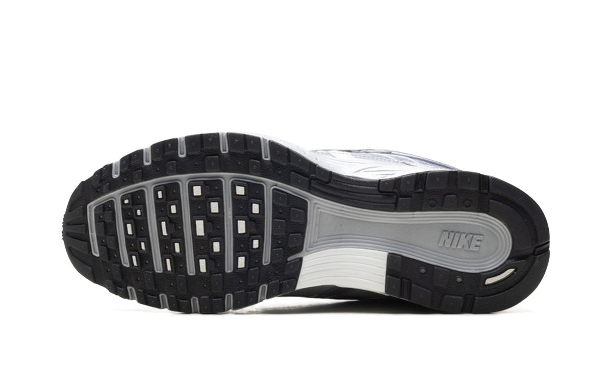 P-6000 "Metallic Silver Summit White-Wolf Gre" IH4465 095