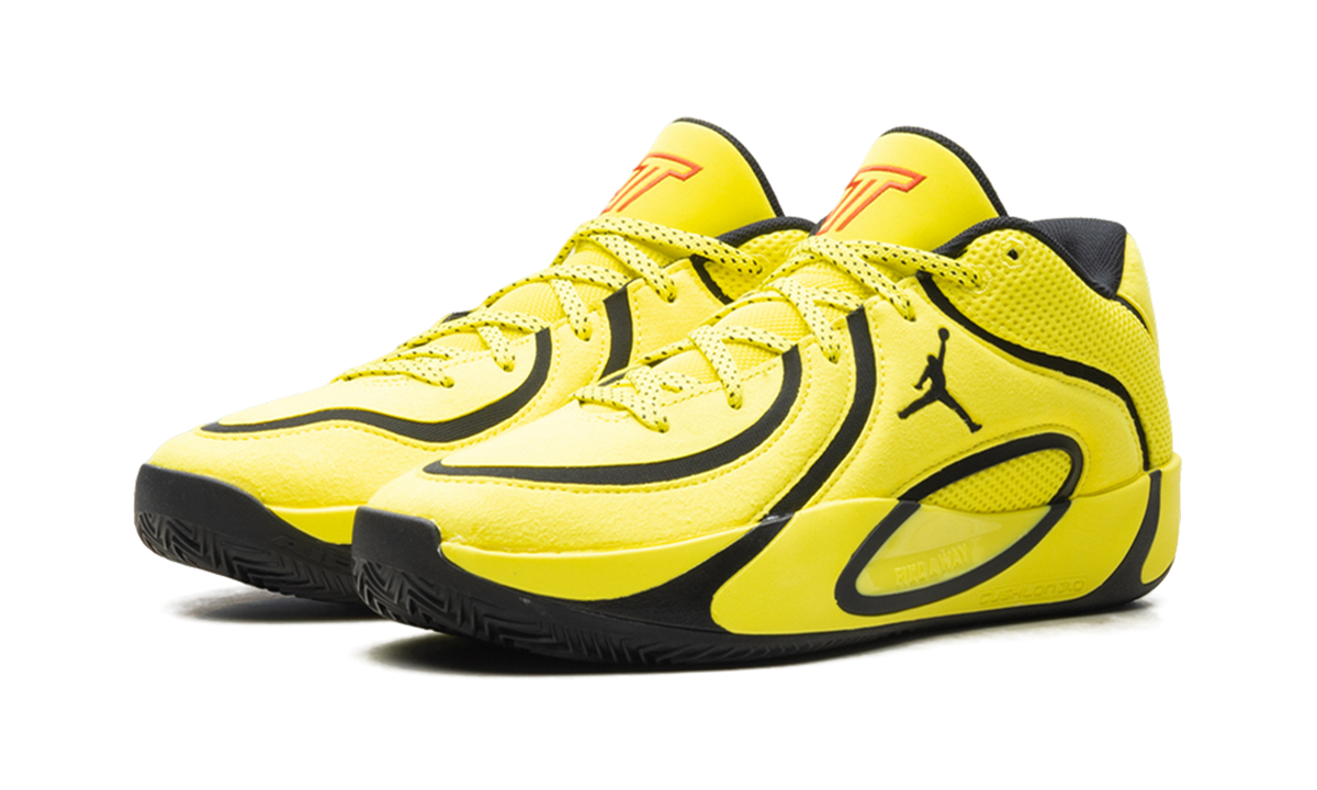 Jordan Tatum 4 "Bruce Lee" HQ4614-700
