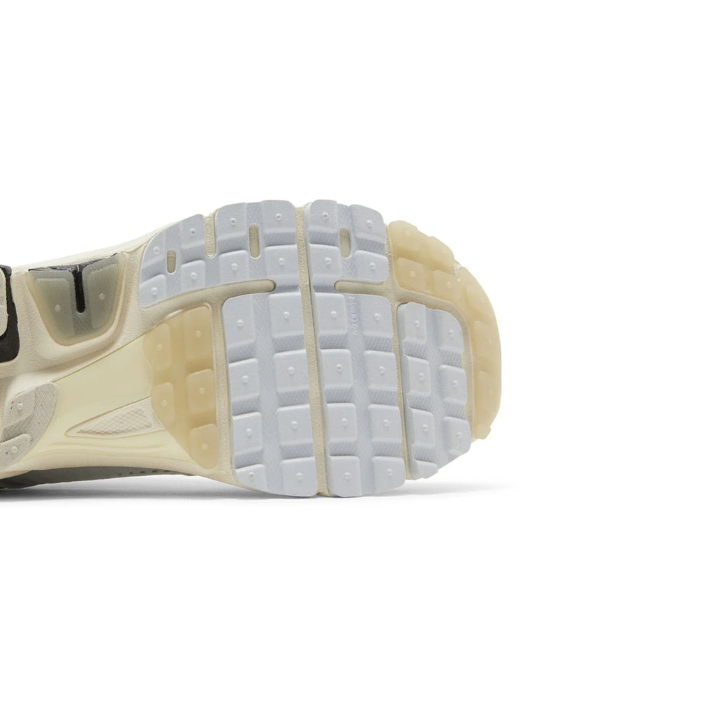 Nike Zoom Vomero 5 'Supersonic Light Bone Black' (2023)