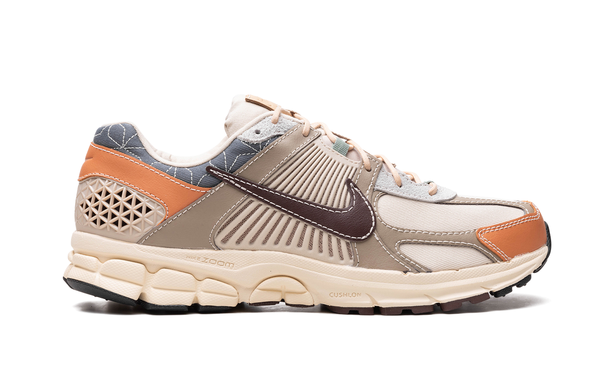 Zoom Vomero 5 "Sanddrift / Muslin / Khaki / Earth" FZ5051 121